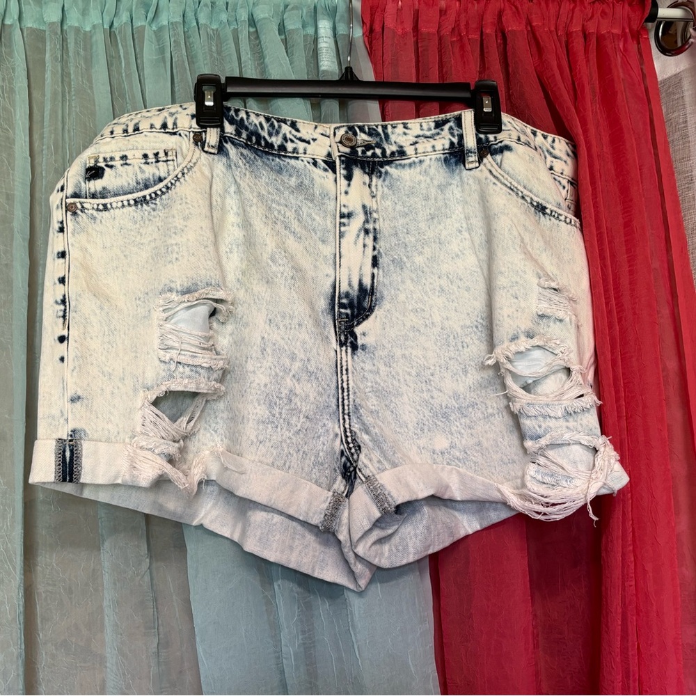 KanCan Acid Wash Distressed Jean Shorts